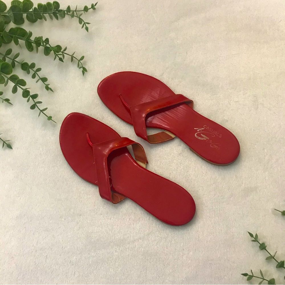 Casuals A Go Go Red Slippers Flip Flops Thong Slip On Women’s Sz 7